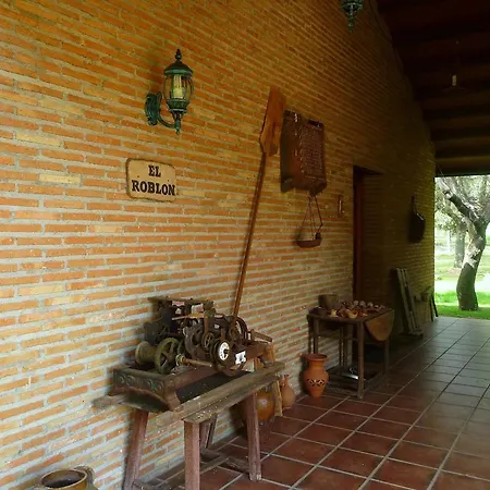 Guest house El Roblon